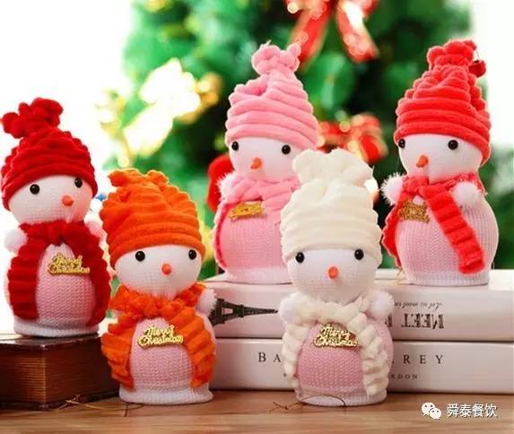 “平安夜”來(lái)舜泰火鍋、舜泰廚房就餐皆可領(lǐng)取“圣誕雪人娃娃平安果”